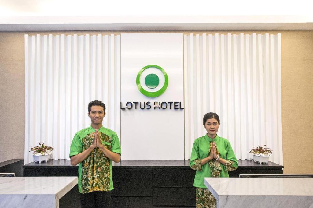 Lotus Hotel Субанг Екстер'єр фото